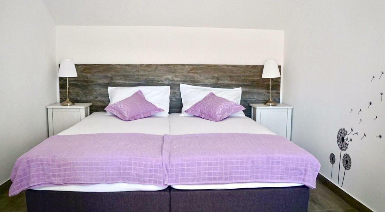 Apartman Zora Trogir Exterior foto